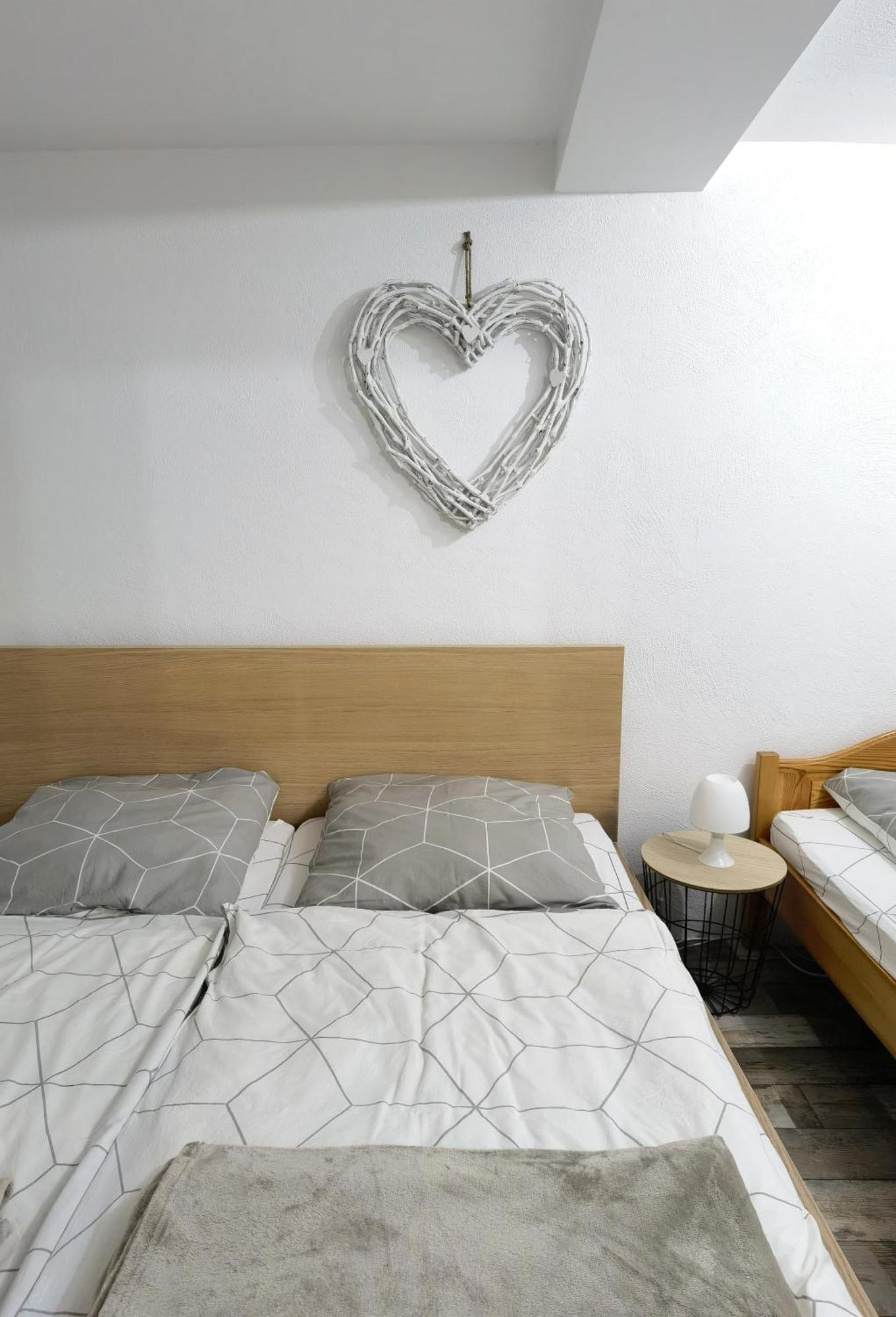 Reichenbach-Steegen Ferienwohnung - Appartement "Painted Horse" Im Herzen Des Pfaelzer Waldes מראה חיצוני תמונה